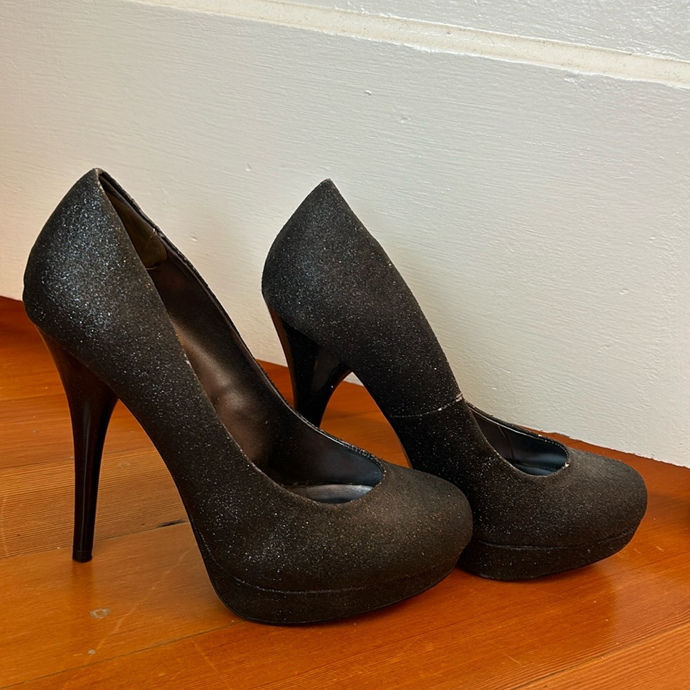Steve Madden Black Heels